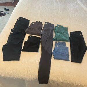 8 pairs Vuori  Leggings all XS